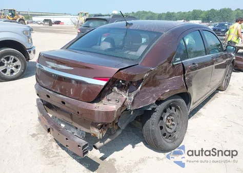 2012 Chrysler 200 Lx z USA, uszkodzony, nr VIN 1C3CCBAB9CN212942